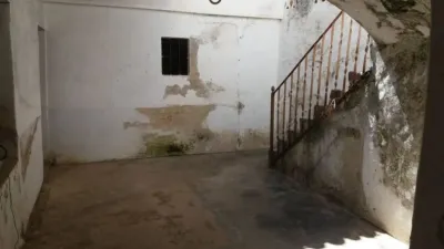 Chalet en venta en Calle Constitución, cerca de Calle Divino Morales, Aliseda de 42.000 €