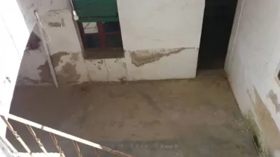 Chalet en venta en Calle Constitución, cerca de Calle Divino Morales, Aliseda de 42.000 €