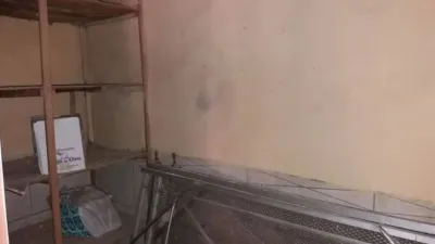Chalet en venta en Calle Constitución, cerca de Calle Divino Morales, Aliseda de 42.000 €