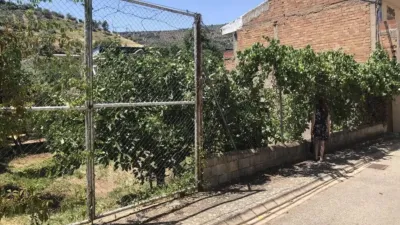 Terreno en venta en Calle Fabricas - Vista 2