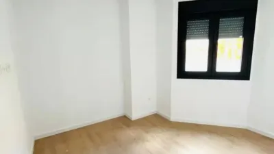 Apartment on Alfonso X 'El Sabio' Street photo 4