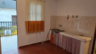 Chalet en venta en Calle Puerto, Aliseda de 45.000 €