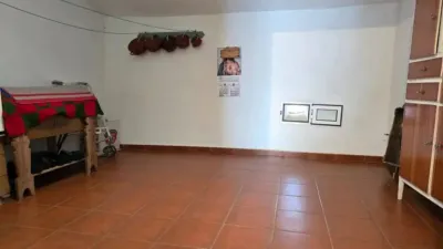 Chalet en venta en Calle Puerto, Aliseda de 45.000 €