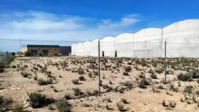 Terreno en venta en Albacete Capital - Vista 2
