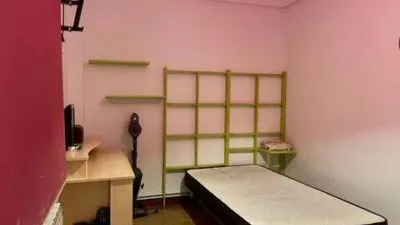 Apartment in Ensanche photo 2