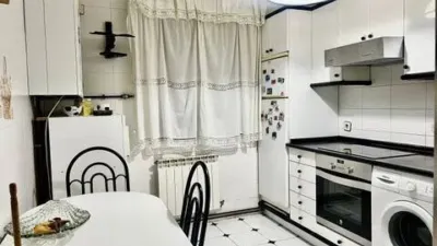 Apartment in Ensanche photo 5