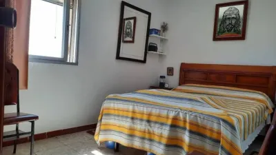 Chalet en venta en Plaza del Coso, Brozas de 29.900 €