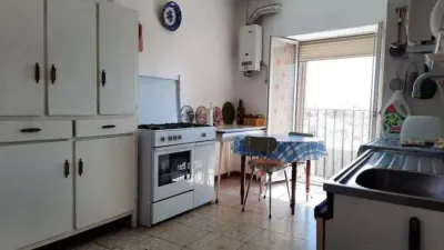 Chalet en venta en Plaza del Coso, Brozas de 29.900 €