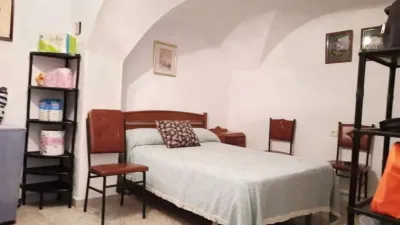 Chalet en venta en Plaza del Coso, Brozas de 29.900 €