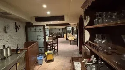 Local comercial en venta en Calle de la Cuesta de la Unión - Más