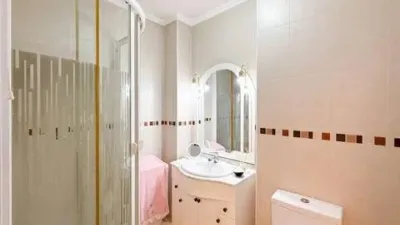 Apartment on Calle de los Floranes photo 5