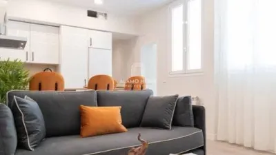 Piso en alquiler en Sol - Imagen 2