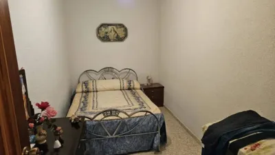 Chalet en venta en Calle Iglesia, Aliseda de 75.000 €