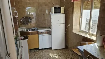 Chalet en venta en Calle Iglesia, Aliseda de 75.000 €