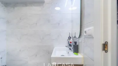 Apartment in Centre-Zona Estació-Passeig de Joan Maragall photo 5