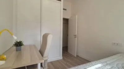 Apartment in Guindalera photo 7