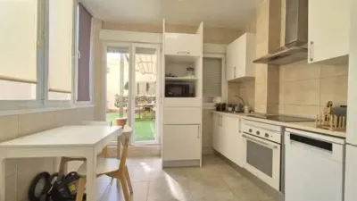 Apartment in Guindalera photo 5