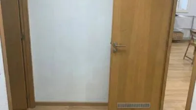 Local comercial en venta en Caranza - Más