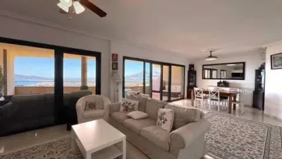 Penthouse on Avenida Principal de la Sierra photo 7