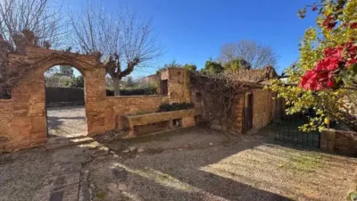 Rustic house on Carrer Hospital photo 7