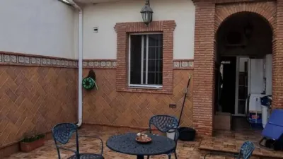 Terraced House on Avenida de Sevilla photo 2