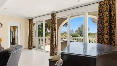 Chalet in La Fustera photo 8