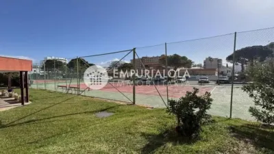 Piso en venta en Calle Calle Ponnet, -1, Santa Margarida (Roses) de 129.000 €