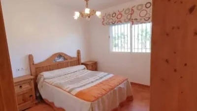 Chalet on Calle Vial Camino, 20T photo 17