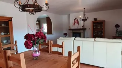 Chalet on Calle Vial Camino, 20T photo 7
