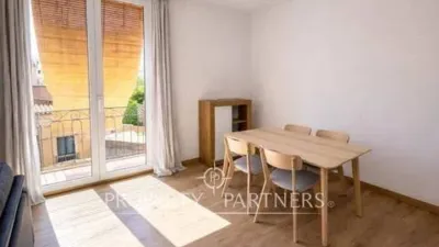 Piso en alquiler en El Raval - Imagen 2