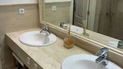 Piso en alquiler en Núcleo, Núcleo (San Roque) de 2.600 €<span>/mes</span>