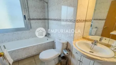 Piso en venta en Carrer de la Punta del Llevant, Santa Margarida (Roses) de 240.000 €