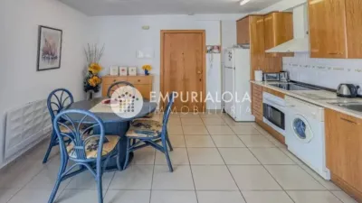 Piso en venta en Carrer de la Punta del Llevant, Santa Margarida (Roses) de 240.000 €