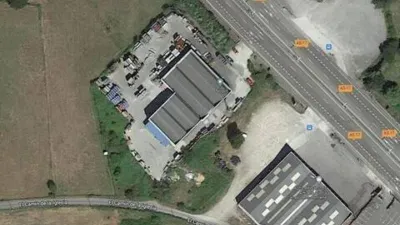 Nave industrial en alquiler en Calle Carr. de La Estacion, 3, La Fresneda-Bobes - Valbona-Viella (Siero) de 7.000 €<span>/mes</span>