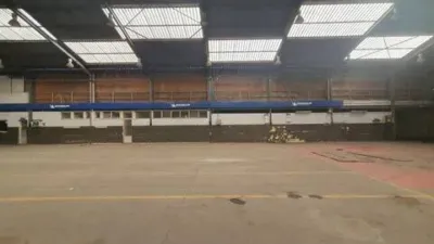 Nave industrial en alquiler en Calle Carr. de La Estacion, 3, La Fresneda-Bobes - Valbona-Viella (Siero) de 7.000 €<span>/mes</span>