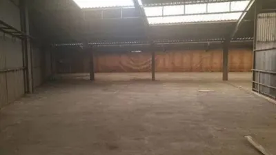 Nave industrial en alquiler en Calle Carr. de La Estacion, 3, La Fresneda-Bobes - Valbona-Viella (Siero) de 7.000 €<span>/mes</span>
