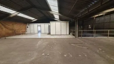 Nave industrial en alquiler en Calle Carr. de La Estacion, 3, La Fresneda-Bobes - Valbona-Viella (Siero) de 7.000 €<span>/mes</span>
