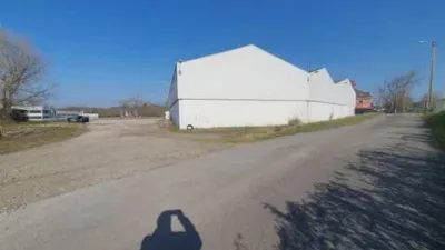 Nave industrial en alquiler en Calle Carr. de La Estacion, 3, La Fresneda-Bobes - Valbona-Viella (Siero) de 7.000 €<span>/mes</span>