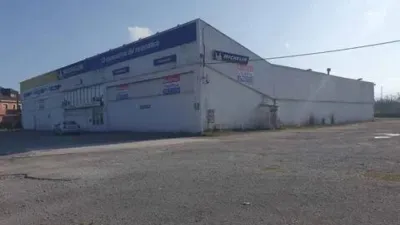 Nave industrial en alquiler en Calle Carr. de La Estacion, 3, La Fresneda-Bobes - Valbona-Viella (Siero) de 7.000 €<span>/mes</span>