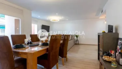 Piso en venta en Carrer de Madrid, Centre (Roses) de 295.000 €