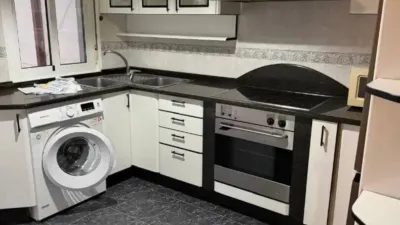 Piso en venta en Travesía de Finisterre - Vista 2