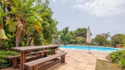 Chalet en venta en Avinguda de la Roca Grossa, cerca de Carrer d' Enric Borràs, Roca Grossa-Serra Brava (Lloret de Mar) de 1.000.000 €