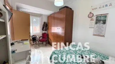Apartment in El Guinardó photo 4