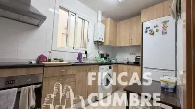 Apartment in El Guinardó photo 8