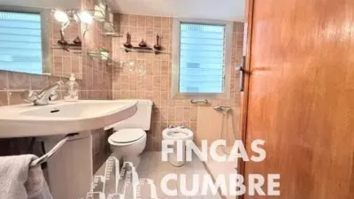 Apartment in El Guinardó photo 19