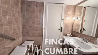 Apartment in El Guinardó photo 20