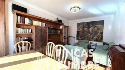 Apartment in El Guinardó photo 4
