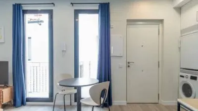 Piso en alquiler en Bellas Vistas - Imagen 3