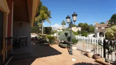 Chalet on Carrer de Juan Ramón Jiménez photo 4