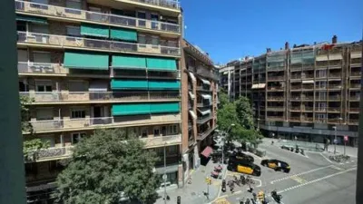 Apartment in El Camp de l'Arpa del Clot photo 3